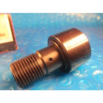 McGill CFH 1 1/4, CFH1 1/4 CAMROL® Heavy Stud Cam Follower