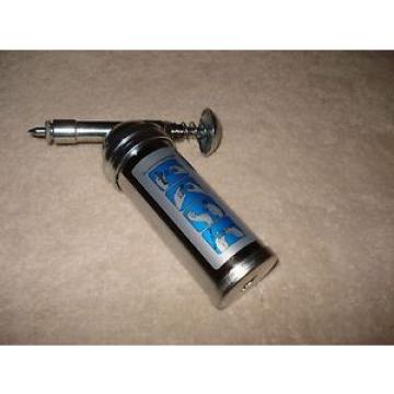 Mini Grease Gun for Air Tools with flush type grease fittings