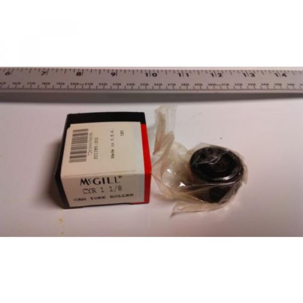 McGill Cam Yoke Roller Bearing CYR 1 1/8 S  Bearing 1 1/8&#034; #1 image