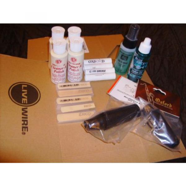 BUNDLE,OXFORD/ALTO SAX,MOUTHPIECES,REEDS,POLISH,CORK GREASE,OIL,MIST,ETC... #1 image