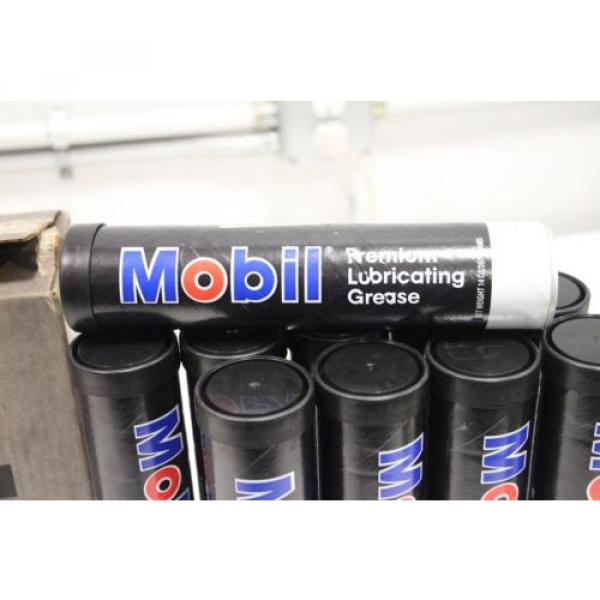 Lot of 10) Mobil MobilGrease Mobilux Premium Lubricating Grease 14 Oz Cartridges #3 image